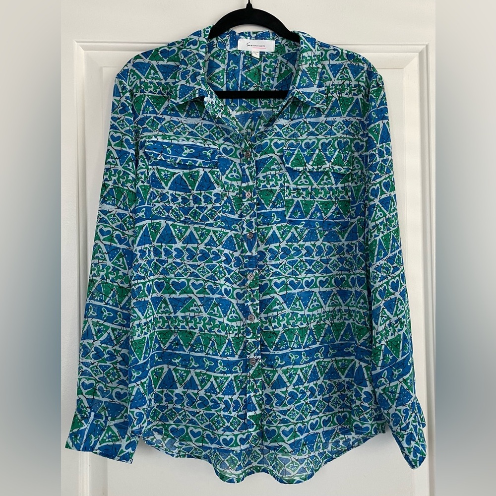 Two by Vince Camuto Blue and Green Geometric Button Down Shirt